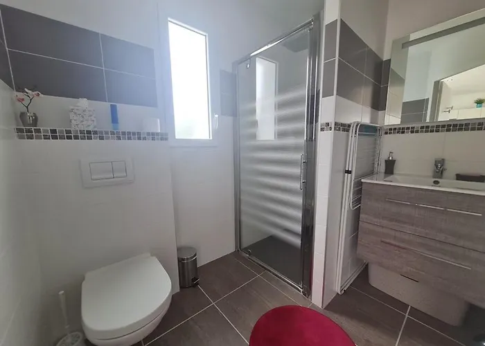 Charmante Maison A St-jean-de-monts, 3 Pers, Proche Et Commerces, Wifi Inclus - Fr-1-777-28